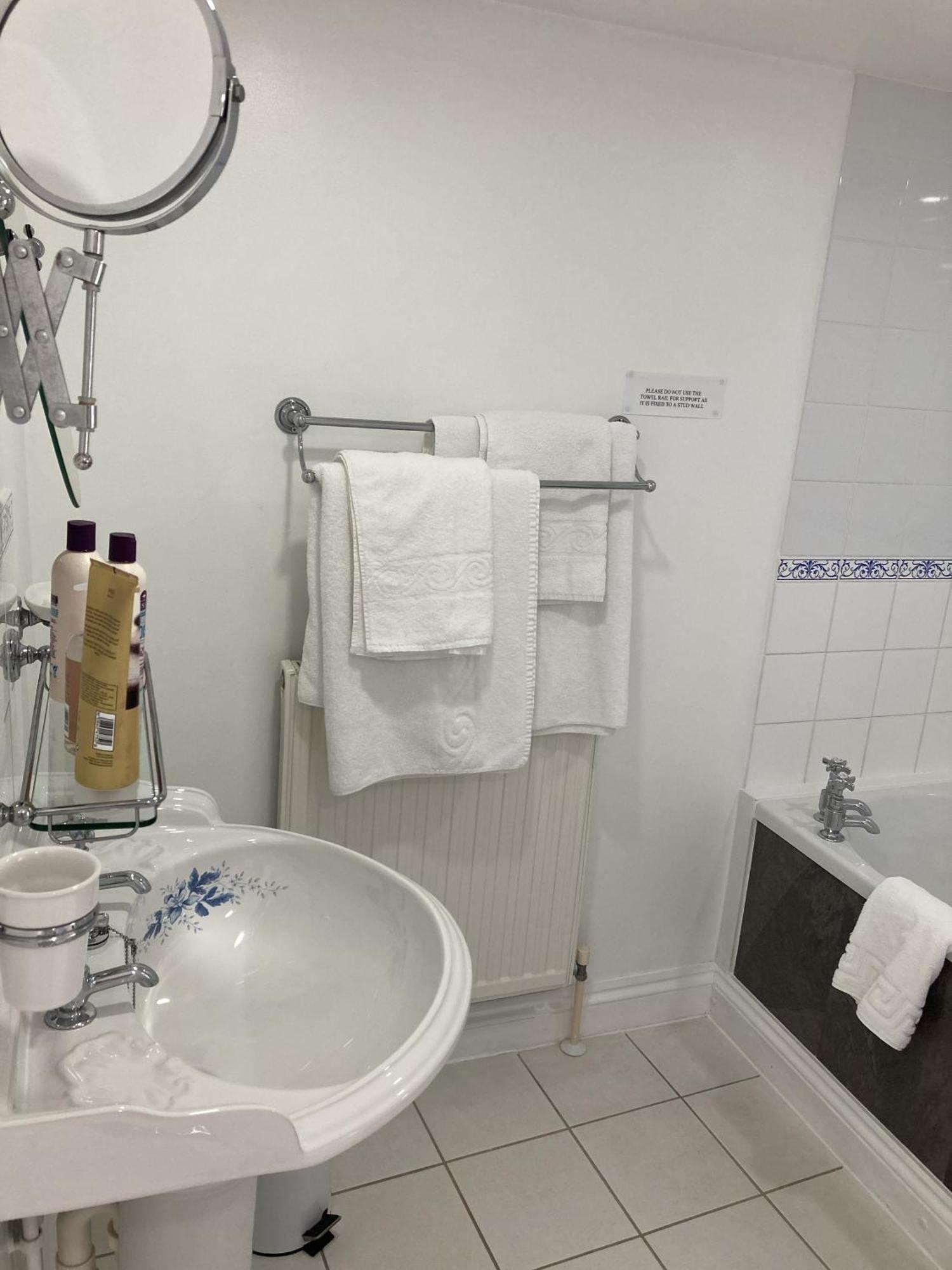 Saint Keverne Old Temperance House B&B 객실 사진